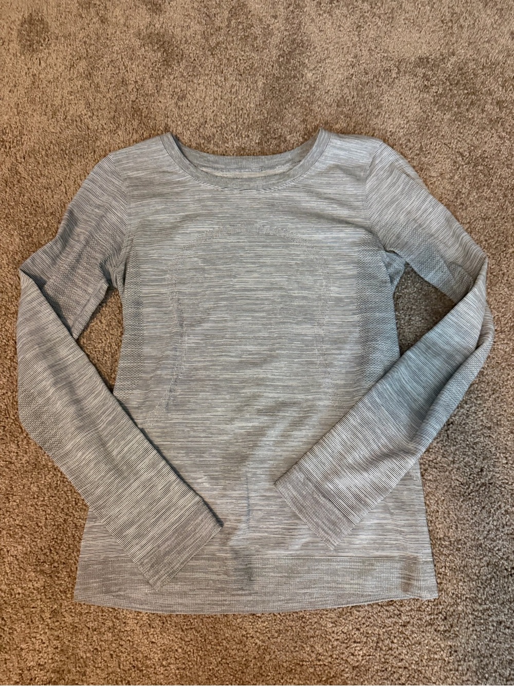 Lululemon Swiftly Tech Long Sleeve